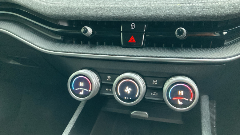 Skoda Superb 2.0 TDI SE Technology 5dr DSG Diesel Estate